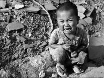 73 χρόνια από τον πυρηνικό όλεθρο των ΗΠΑ σε Χιροσίμα και Ναγκασάκι
