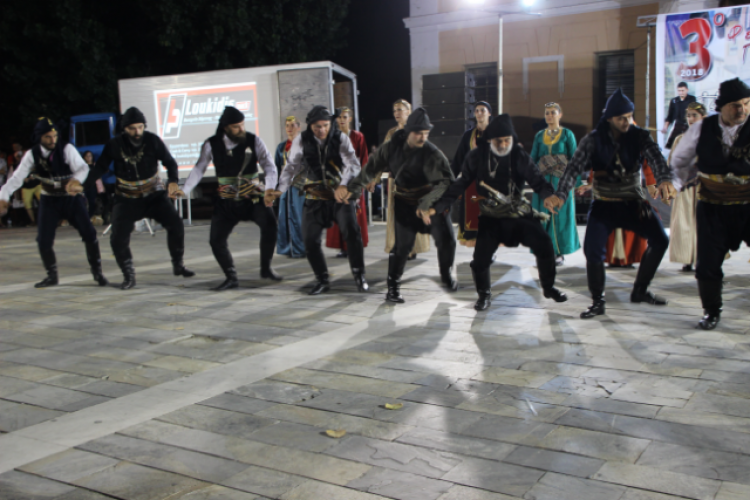 Συμμετοχή της Ευξείνου Λέσχης Βέροιας στο 3ο Φεστιβάλ Παραδοσιακών χορών του Δήμου Βέροιας