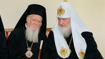 Συνάντηση του Οικουμενικού Πατριάρχη Βαρθολομαίου με τον Πατριάρχη Μόσχας Κύριλλο στο Φανάρι