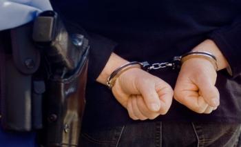 Σύλληψη 55χρονου στη Βέροια για κατοχή λαθραίων πακέτων τσιγάρων και καπνού