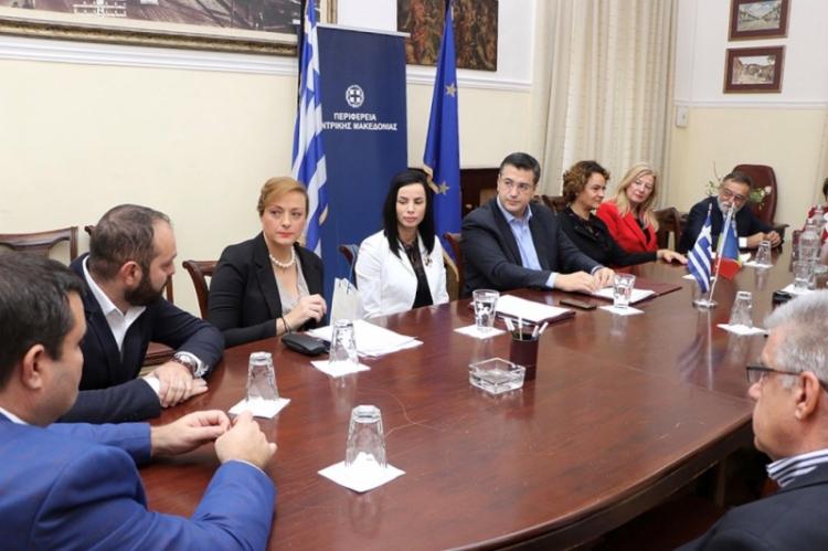 Σύμφωνο συνεργασίας υπέγραψε ο Π.Κ.Μ. Απ.Τζιτζικώστας με εκπροσώπους πέντε Νομαρχιών της Ρουμανίας