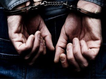 Συνελήφθη 19χρονος για κλοπή πορτοφολιών, τραπεζικών καρτών και εγγράφων από χώρο ξενοδοχείου