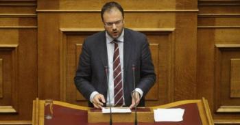 Θανάσης Θεοχαρόπουλος, παρέμβαση στη Βουλή για την παιδεία : «Η κοροϊδία συνεχίζεται»