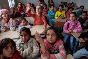 ΕΛΜΕ Ημαθίας:  Ένταξη των προσφυγόπουλων στα πρωινά δημόσια σχολεία