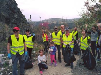 Πραγματοποιήθηκαν την Κυριακή καθαρισμοί σε διάφορους χώρους του Δήμου Βέροιας στα πλαίσια του «Let’s do it Greece»