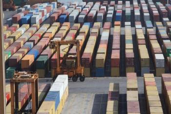 ΕΛΣΤΑΤ : Πτώση σε εξαγωγές και εισαγωγές τον Ιούνιο