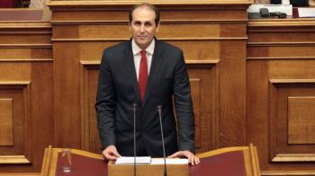 Τι ζήτησε η Ελληνική Ένωση Καφέ από τον υφυπουργό Οικονομικών Απόστολο Βεσυρόπουλο