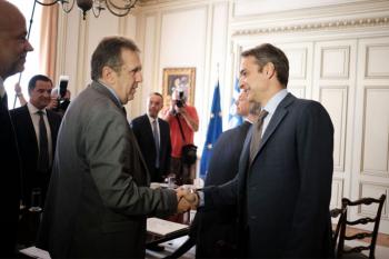 Γιώργος Καρανίκας : Με το «σπαθί» του στην ηγεσία του ελληνικού εμπορίου!
