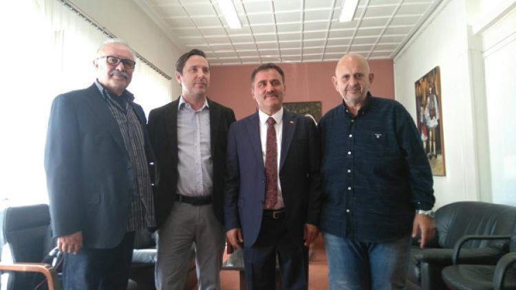 Στη Νάουσα ο Δήμαρχος της Αργυρούπολης, συνοδευόμενος από μέλη του Σωματείου Επιχειρηματιών και Βιομηχάνων