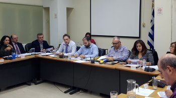Κατά πλειοψηφία και… μεταμεσονύκτια υπερψηφίστηκε ο ισολογισμός-απολογισμός του δήμου Νάουσας για το 2016