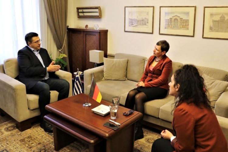 Συνάντηση του Περιφερειάρχη Κ.Μακεδονίας Απ. Τζιτζικώστα με τη Γενική Πρόξενο της Γερμανίας στη Θεσσαλονίκη Σίβυλλα Μπέντικ