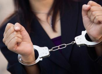 Σύλληψη 37χρονης στη Βέροια διότι εκκρεμούσαν σε βάρος της 2 καταδικαστικές αποφάσεις