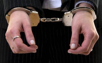 Σύλληψη 35χρονης στη Βέροια για κλοπή χρηματικού ποσού
