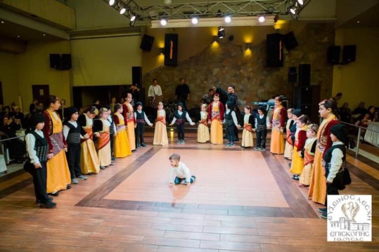 Mε μεγάλη επιτυχία ο ετήσιος χορός της Ευξείνου Λέσχης Επισκοπής Νάουσας