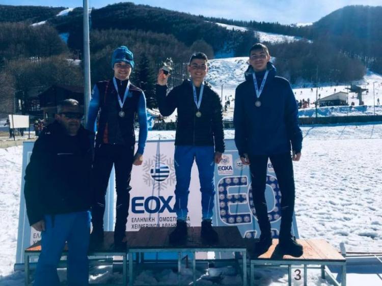Πολλά μετάλλια για τον ΕΟΣ Νάουσας στο πανελλήνιο Πρωτάθλημα και στο διεθνή αγώνα σκι δρόμων αντοχής στα 3-5 Πηγάδια