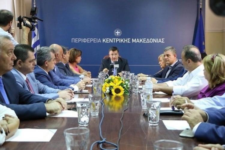 Οι 13 Αντιπεριφερειάρχες της Κ.Μακεδονίας καταθέτουν το μισό μισθό τους για τους επόμενους 2 μήνες για την αντιμετώπιση της πανδημίας του κορονοϊού