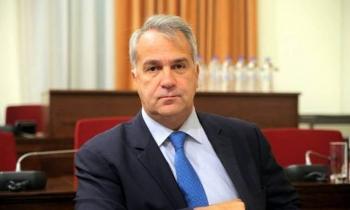 Ο ΥπΑΑΤ Μ. Βορίδης αυστηροποιεί το νομικό πλαίσιο κατά των παράνομων ελληνοποιήσεων και του μιμητισμού
