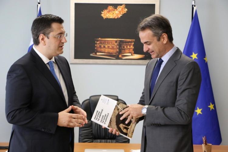 Συνάντηση του Περιφερειάρχη Κεντρικής Μακεδονίας Απόστολου Τζιτζικώστα με τον Πρωθυπουργό Κυριάκο Μητσοτάκη