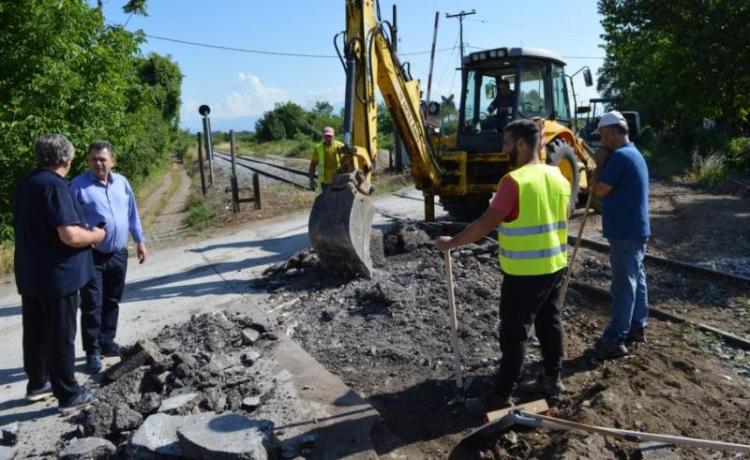 Κ. Καλαϊτζίδης : «Επισκευάσαμε τον περιφερειακό της Βέροιας και συνεχίζουμε με έργα οδοποιίας σε όλη την Ημαθία»