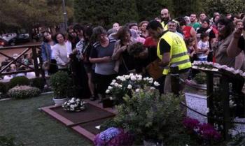 Χιλιάδες πιστοί προσκύνησαν τον τάφο του Αγίου Παϊσίου στο μοναστήρι του, στη Σουρωτή