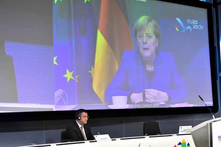 Συνάντηση του Προέδρου της Ευρωπαϊκής Επιτροπής των Περιφερειών Απ.Τζιτζικώστα με την Καγκελάριο της Γερμανίας Angela Merkel