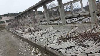 Ερώτηση βουλευτών του ΚΚΕ : Εστία ρύπανσης τα κτίσματα των πρώην στάβλων του Σπανού στον οικισμό Πανοράματος στο Δ.Βέροιας