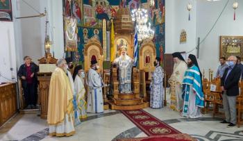 Αρχιερατική Θεία Λειτουργία στην Παναγία Σουμελά στο Βέρμιο παρουσία νέων ποντιακής καταγωγής από όλη την Ελλάδα