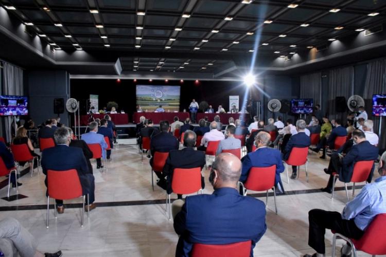 Στοχευμένες μεταρρυθμίσεις για τον πρωτογενή τομέα - Τη νέα ΚΑΠ παρουσίασαν Μητσοτάκης και Λιβανός