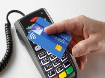 Συνελήφθησαν 3 άτομα σε περιοχή της Ημαθίας για αγορές με κλεμμένες τραπεζικές κάρτες