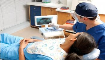 Rapid test και για εμβολιασμένους στα οδοντιατρεία: Σε ποιες περιπτώσεις είναι υποχρεωτικό και στα νοσοκομεία