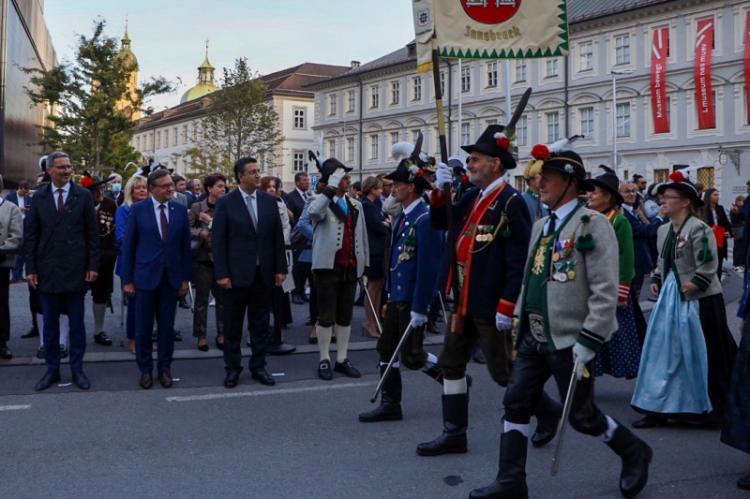Επίσημη επίσκεψη του Πρόεδρου της Ευρωπαϊκής Επιτροπής των Περιφερειών, Περιφερειάρχη Κεντρικής Μακεδονίας Απ.Τζιτζικώστα στο Innsbruck της Αυστρίας