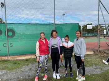 Δυναμική παρουσία του ΟΜΙΛΟΥ ΑΝΤΙΣΦΑΙΡΙΣΗΣ ΒΕΡΟΙΑΣ στο Ενωσιακό Πρωτάθλημα τένις για Αγόρια & κορίτσια κάτω των 12 ετών στα Γιαννιτσά