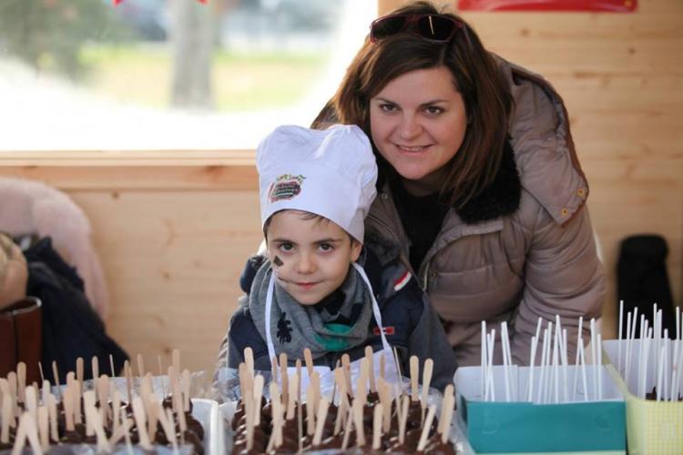 Ιδιαίτερα πετυχημένη η 4η Γιορτή Σοκολάτας και Ζαχαροπλαστικής που διοργάνωσε στο πάρκο της «Εληάς» η Π.Ε. Ημαθίας