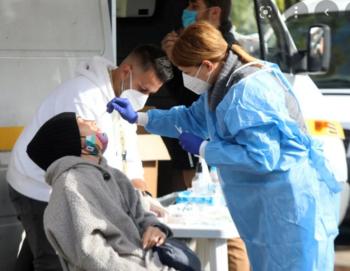 Κορωνοϊός: Τριψήφιος πάλι ο αριθμός των νεκρών, στα ύψη τα κρούσματα με 22.889 νέες μολύνσεις - 305 οι νέες μολύνσεις στην Ημαθία