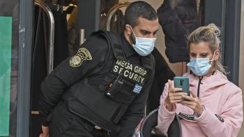 Ελληνική Αστυνομία: 1 σύλληψη, 2 αναστολές λειτουργίας και 404 πρόστιμα για μη χρήση μάσκας σε 55.440 ελέγχους σ’ όλη την Ελλάδα  