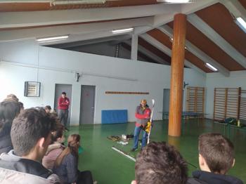 Παρουσίαση του Ορειβατικού ΣΚΙ από το Γ. Καισαρίδη σε μαθητές του ου ΓΕΛ Βέροιας