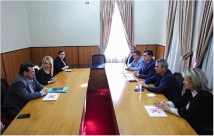 Επίσκεψη του προέδρου της Εθνικής Διεπαγγελματικής Οργάνωσης Πυρηνοκάρπων κ. Χρήστου Γιαννακάκη στην Αλβανία
