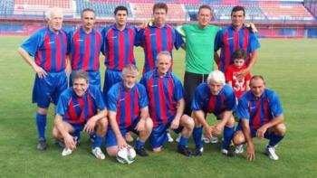 Ο Σύλλογος Παλαιμάχων ποδοσφαιριστών της «Βασίλισσας του Βορρά» συγχαίρει για τη σπουδαία επιτυχία της ομάδας!!!