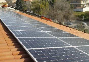 Το σχέδιο της Κομισιόν για την ενέργεια : Πακέτο 300 δισ. ευρώ σε επενδύσεις, νέοι στόχοι για ΑΠΕ