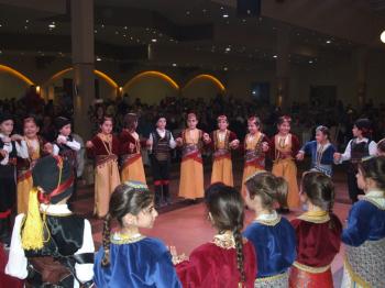 Με μεγάλη επιτυχία ο ετήσιος χορός της Ευξείνου Λέσχης Επισκοπής