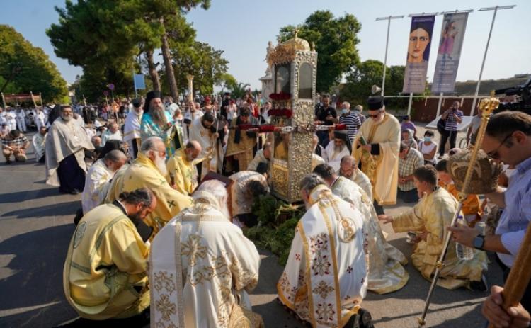Μεγαλοπρεπής Λιτανεία του Ιερού Σκηνώματος του Αγίου Σπυρίδωνος στην Κέρκυρα