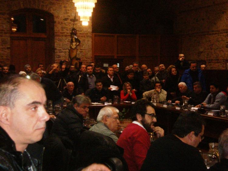 Αναβλήθηκε η συζήτηση για τους ΡΟΜΑ στο ΔΣ Βέροιας, έντονες διαμαρτυρίες κατοίκων της περιοχής