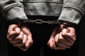 Σύλληψη ημεδαπού στη Βέροια για παράνομη μεταφορά 5 αλλοδαπών προς συνοριακή περιοχή