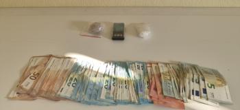 Σύλληψη ημεδαπού σε περιοχή της Θεσσαλονίκης για κατοχή ναρκωτικών ουσιών