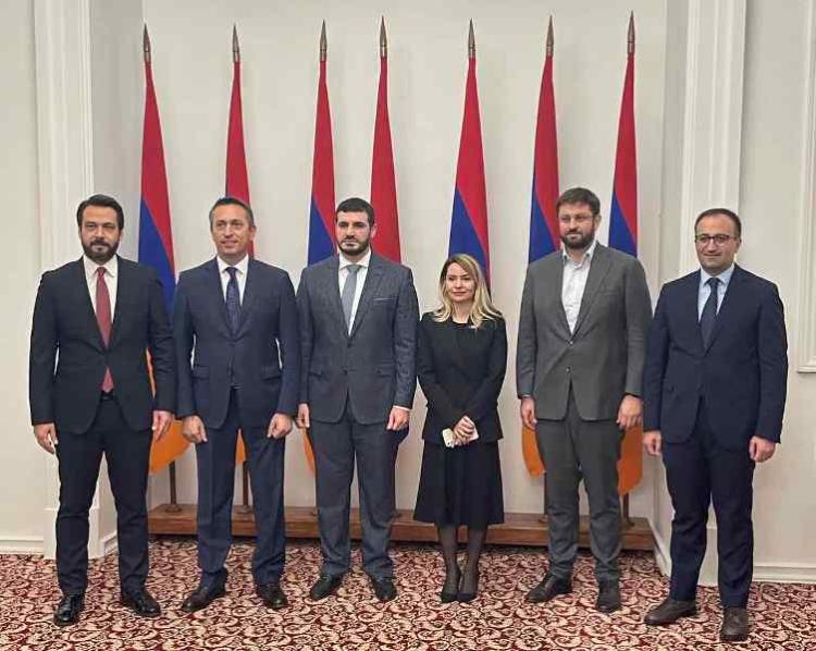 Ο Τάσος Μπαρτζώκας εκπρόσωπος της Ελληνικής Βουλής στην Αρμενία, στο πλαίσιο του Ευρωπαϊκού Προγράμματος Συνεργασίας
