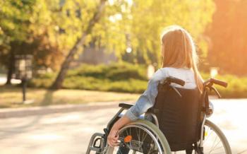 Χατζηδάκης: Τέσσερις νέες δράσεις για τους συμπολίτες μας με αναπηρία - Νέα προγράμματα και από τη ΔΥΠΑ