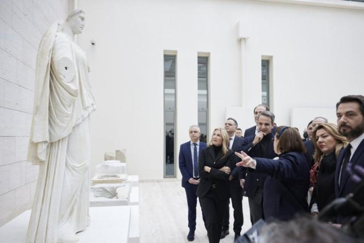 Ο Κ.Μητσοτάκης εγκαινίασε το νέο Πολυκεντρικό Μουσείο στη Βεργίνα : «Σημαντική συμβολή στην εξέλιξη της παγκόσμιας πολιτιστικής κληρονομιάς»