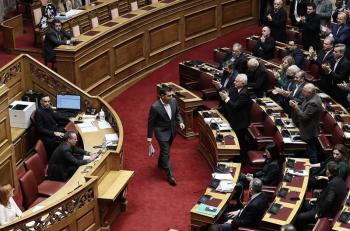 Στα χαρακώματα κυβέρνηση και ΣΥΡΙΖΑ ενόψει εκλογών