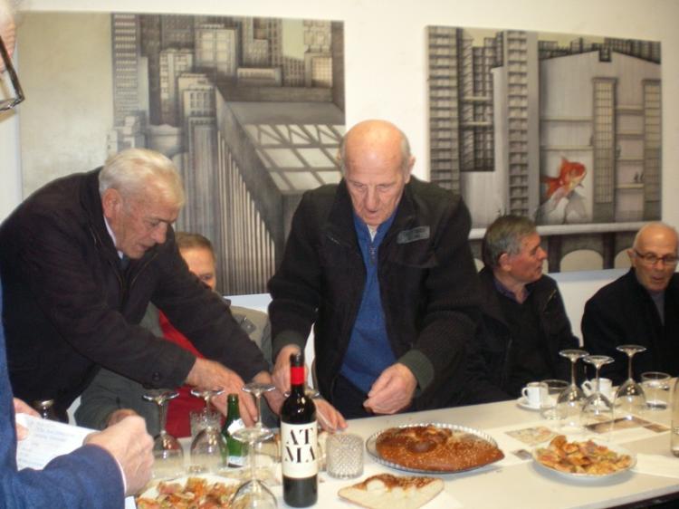 Οι Παλαίμαχοι ποδοσφαιριστές της Βέροιας έκοψαν την πίτα τους για το 2023