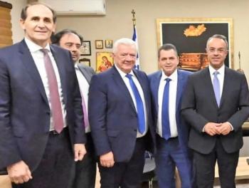 Συνάντηση του Δημάρχου Αλεξάνδρειας Π. Γκυρίνη με τον υπουργό Οικονομικών Χρ. Σταϊκούρα